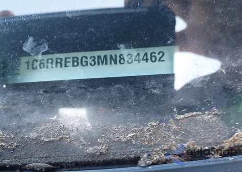 2021 Ram 1500 Big Horn 4X2 6'4 Box из США, поврежденный, VIN 1C6RREBG3MN834462